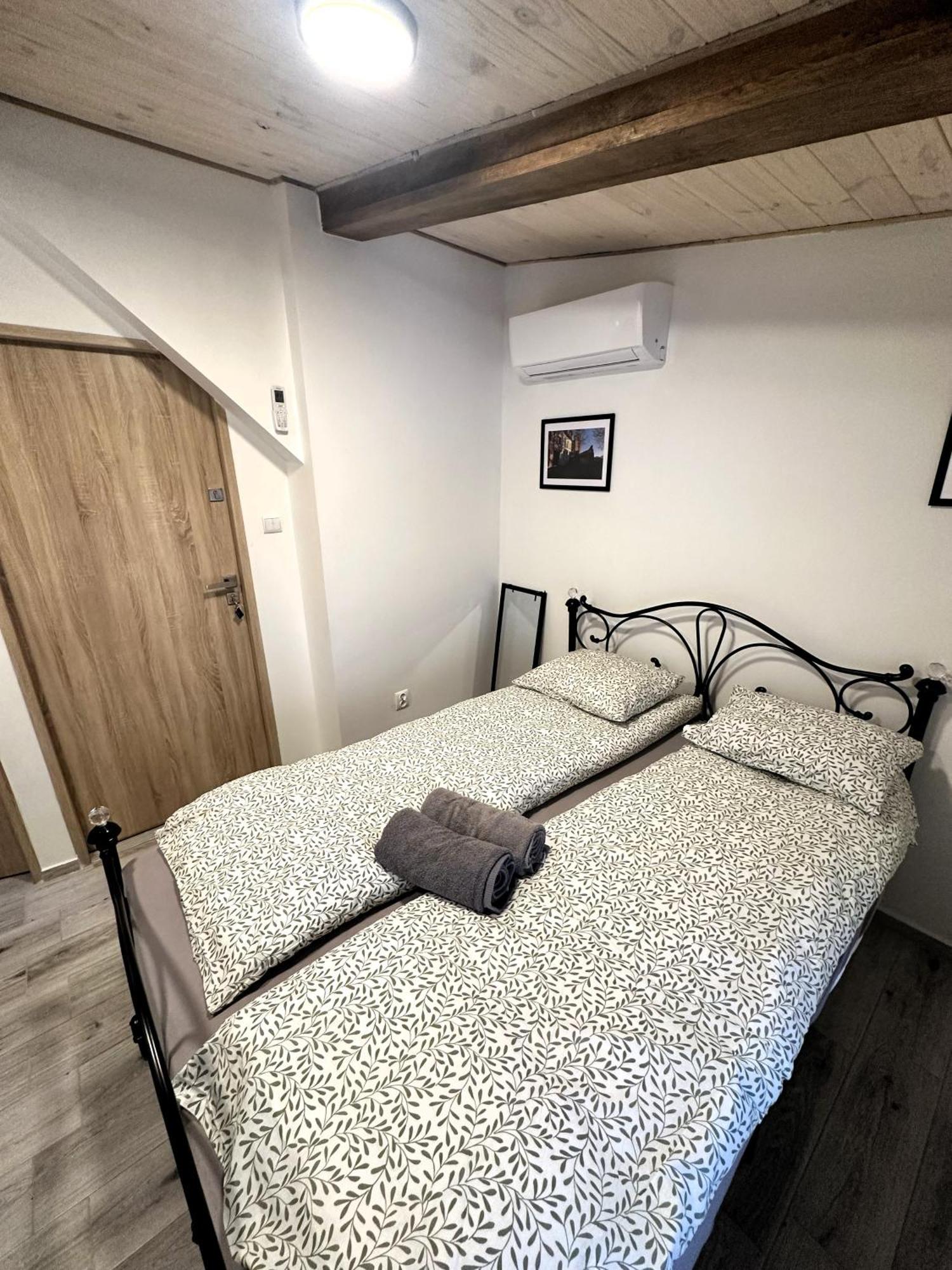 Piernikowy Kacik - Rynek Nowomiejski Z Klimatyzacja Apartment *