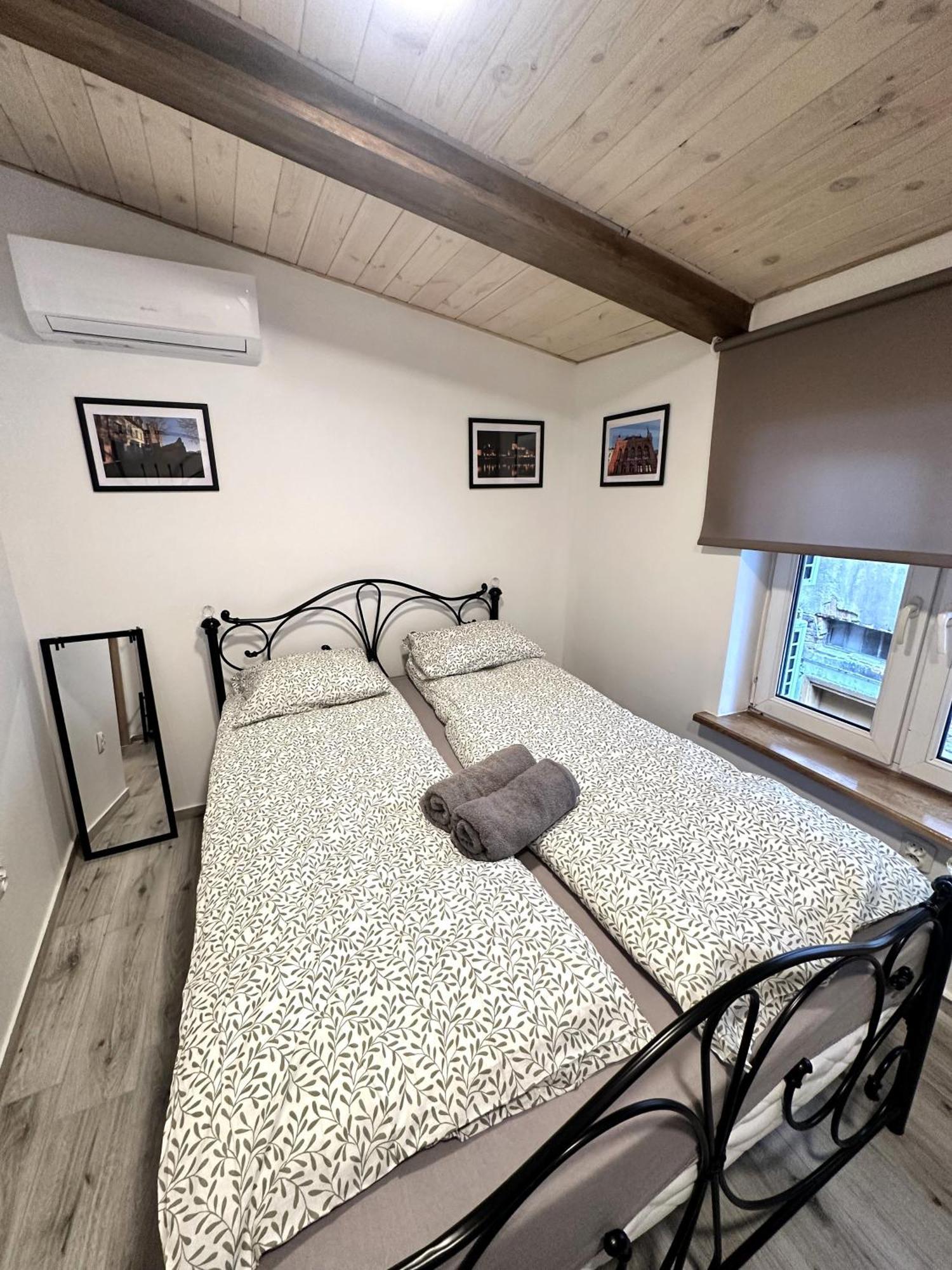 Piernikowy Kacik - Rynek Nowomiejski Z Klimatyzacja Apartament
