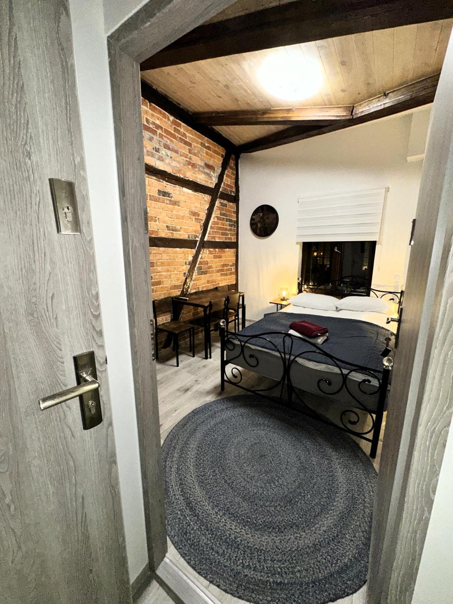 Piernikowy Kacik - Rynek Nowomiejski Z Klimatyzacja Apartament