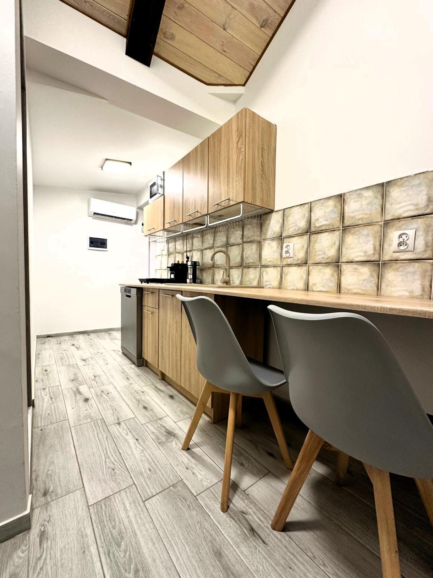 Piernikowy Kacik - Rynek Nowomiejski Z Klimatyzacja Apartament *